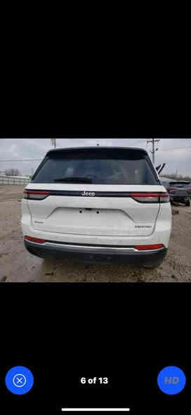 السلام عليكم جيب لاريدو للبيع موديل 23 على حادثهه ممصلحه السعر    ٢٤٠    ***********
