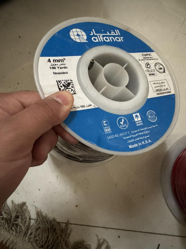 السلام عليكم لفات الفنار عدد 2 ام ال4ملم وحدة حرارية وحدة عادية
السعر ثنينهن 170 الف جوة الجملة 
***********
