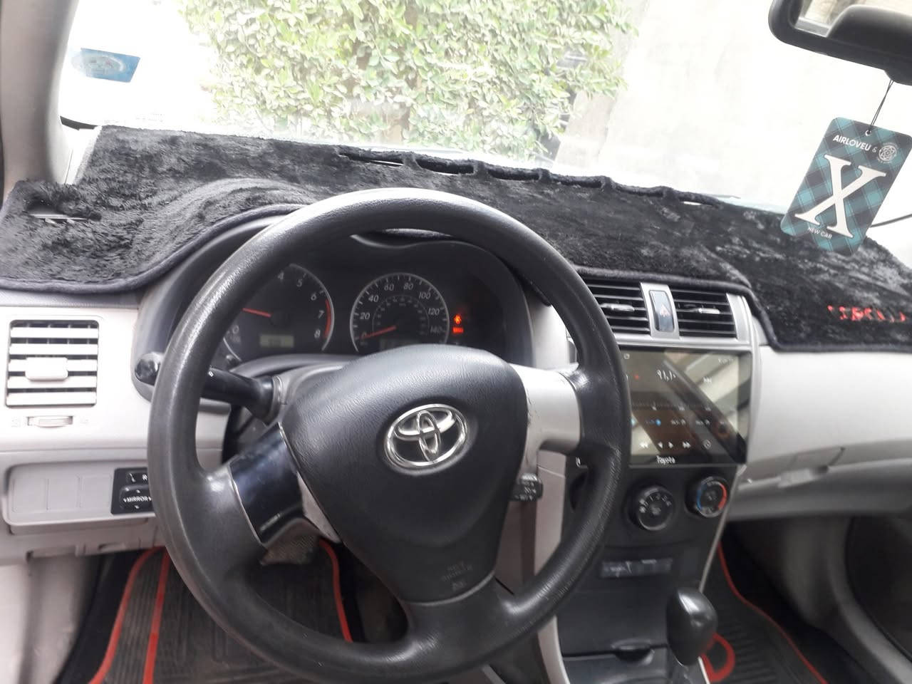 كورلا للبيع موديل ٢٠٠٩ امريكي كير محرك مكفول ضربته جنطة وجاملغ الايمن ومصبوغةحزام صدرها دبلات مشط ستيرن فجوج شمعات ولاستيات كل جديد بيها ٢ سويج تبريد منظومة كاملة جديدة  تخم تاير جديد 
مكانها بغداد ورقمها بغداد سعرها ٩٧ وبيها مجال وهذا رقمي ***********
