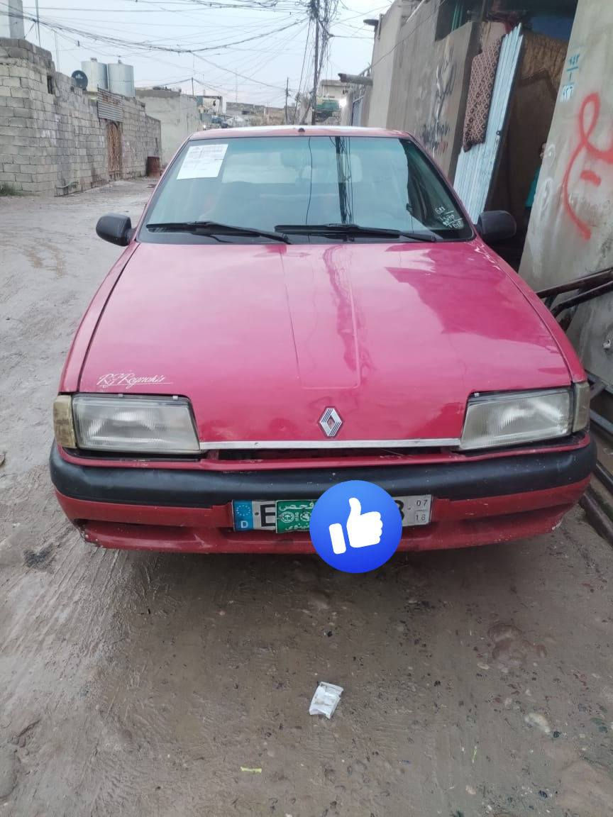 مكينه كير نضيفات وسياره طخم حيل زين ويرمنيه شغال وشرط وكاله وتحويل ريده ب 18 وبيه مجال وهذا هي وستفسار رقم صاحب سياره ***********
