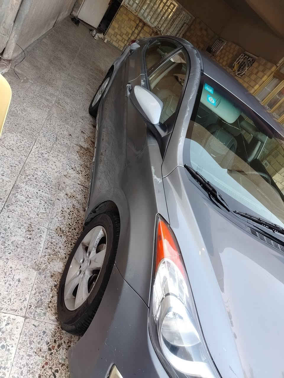 السلام عليكم
النترا 2013 
وارد أمريكي لسياره ضربتها جاملغ عكس لسايق
كير محرك تبريد كله شغال سياره خير من الله
لسياره شويه جارده فقط الاصفاح اما القماره ول بنيد ول جنطه مابيهن شي لسياره نقصها فقط صبغ احزام
السعر 97 َوبيها مجال
***********
