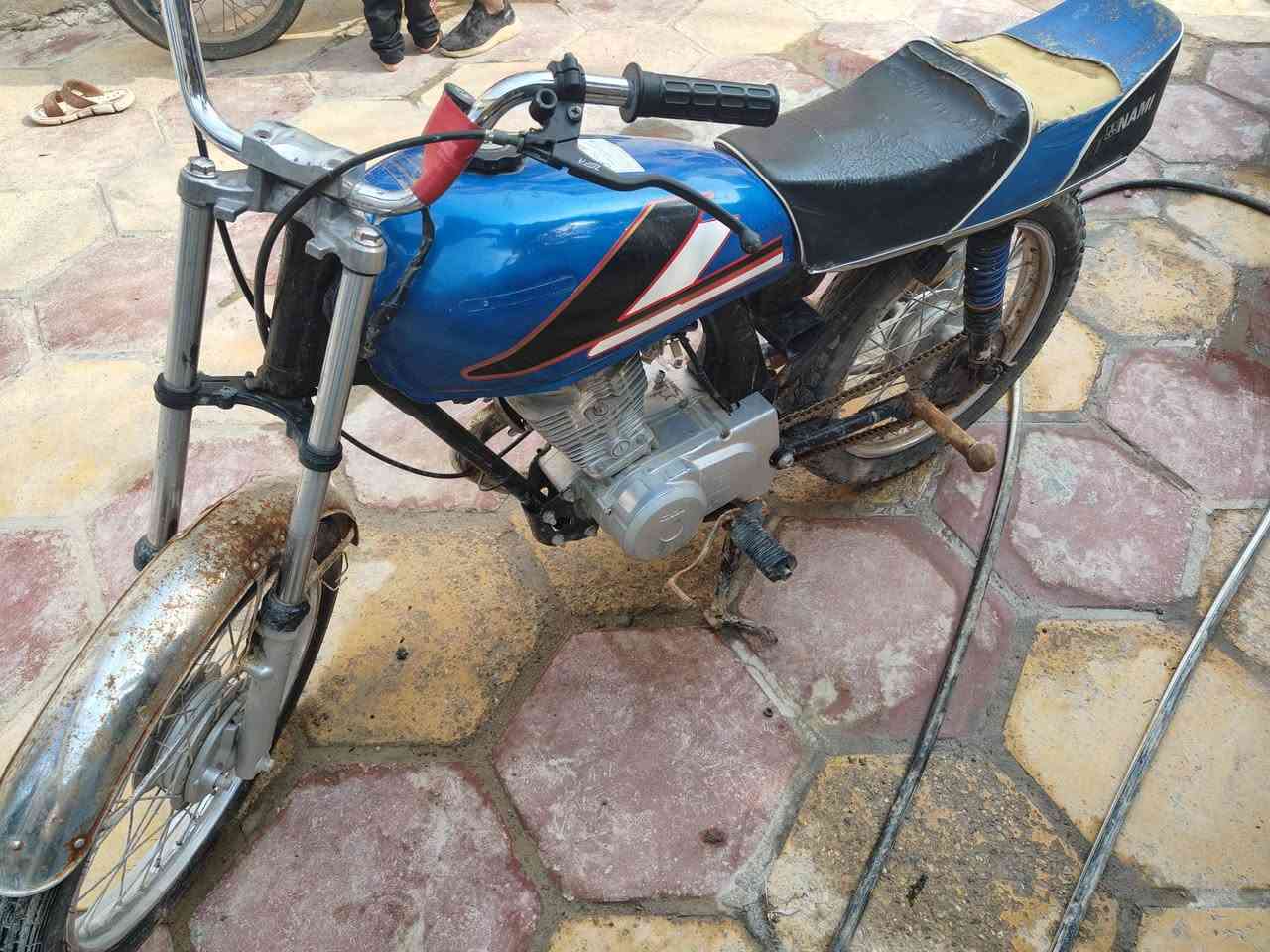 شباب دراجة نامه موديل 21 مفتوح مره واحده السعر 400 وبيه مجال قليل مكاني البصره الكرنه الشرش ***********
