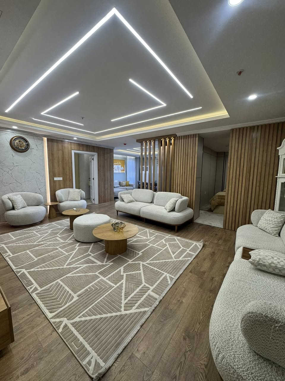 شقة للبیع😍 في واو تاورز مساحة 180م
ثلاثة غرف نوم
كامل اثاث صفر
كامل خدمات متوفرة 
٢٤ ساعة كهرباء وماي متوفرة 
لمزيد من المعلومات : 

📞 احمد : ***********
https://wa.me/9647502511154
#اربیل #هەولێر #عقارات

#عقارات #اربيل #عقارات #موصل #عقارات #انبار #عقارات #البصرة #عقارات #كركوك #عقارات #ديالي #عقارات #فلوجة #عقارات #تكريت #عقارات #سامرا #هفالان #فرمانبران #لاوان_ستي #كلوبال_ستي #حي_قربو #اشتي_فيلج
