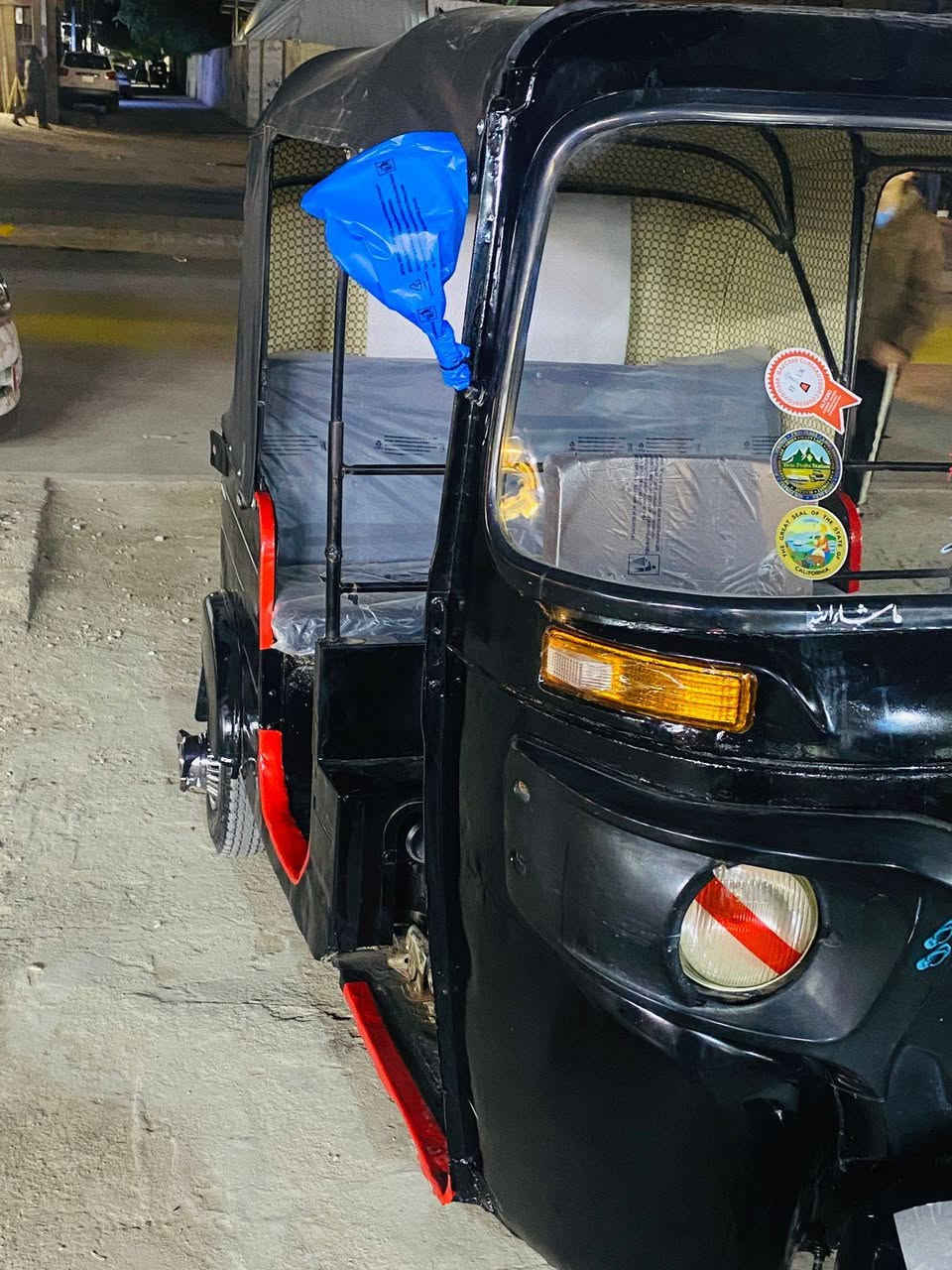 تكتك 17داخله بل 18شهر الرابع اوراق التكتك تعمير جديد مكينه عشرين مابيهه اي نقص التكتك سعرهه 3600وبيهه مجال  العنوان بغداد مدينه الصدر ‏‪***********‬‏
