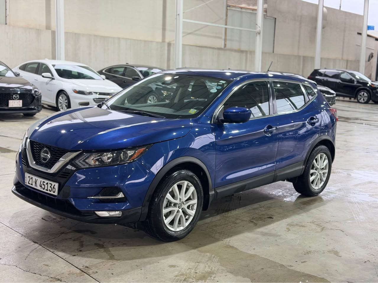 Nissan Rogue                                  نیسان رۆگ مۆدێل٢٠٢٢  )مواسەفاتی فول فولە بەس پانۆراما نیە شاشە گەورە شەخال ئاوێنە حاسە رادار خەتی جادە کوشن نیو جلد لایتی ناوچەی کوێر بەردی ساڵۆنسای تیایەتی ٤تایەو ویلی لۆک تازە پۆڵیش کراوە سەیارەکە زۆر جوانە بێ ئێرباک تەقین یەک دینار مەسرەفی تیانیە سەیارەکە3پارچەو  
پەڵەیەکی بۆیاخە پێشی کەپسە
شوێن سلێمانی
120$
‎رەقەم: *********** السليمانية, العراق
