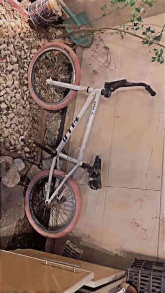 بايسكل جيتي للبيع رايدهن ب250 وبية مجال المكان بياع التواصل 
***********
