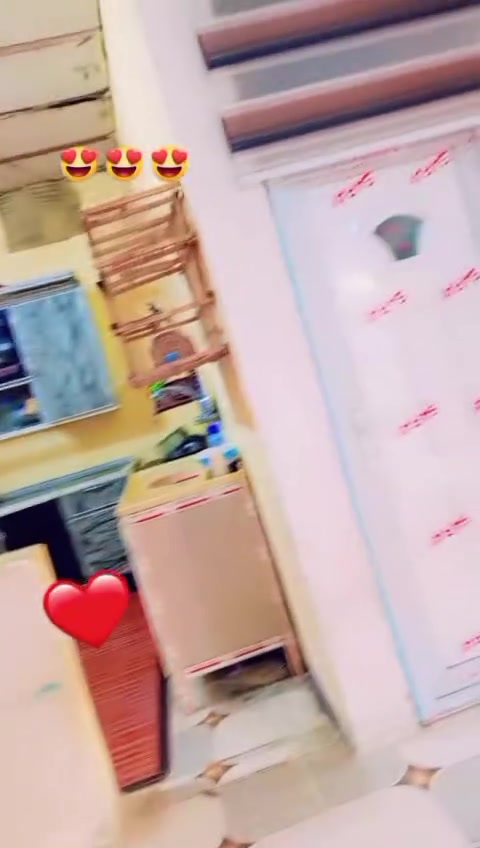 بيت تجاوز للبيع زبير محلت شمال مقابل هبي لاند وره الملعب
يحتوي لبيت ع غرفتين وصاله ومطبخ وصحيات لاستفسار ع رقم ‏‪***********‬‏
