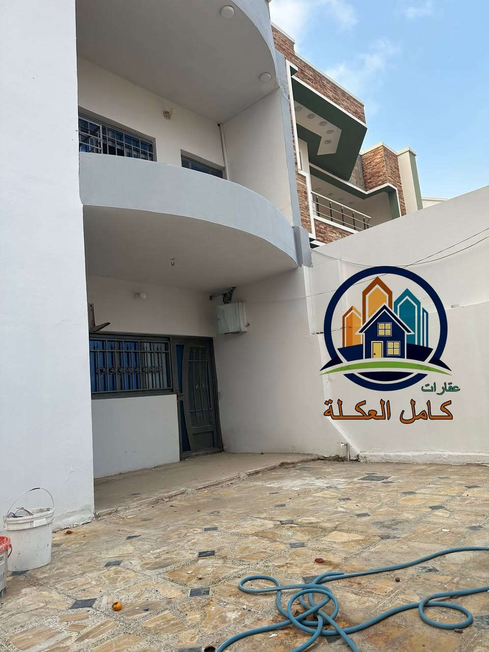 بيت في حي المثنى خلف الخضراء
المساحة 200 متر 
4غرف نوم  2طابق 
شارع 12. موقع مميز
للبيع او مراوس 
رقم العقار 255
  
🏠🏠🏠🏠🏠🏠🏠🏠🏠🏠🏠🏠🏠🏠
للاستفسار  الاتصال 
المحامي تاج الفاطمي *********** ☎️
المهندس احمد الحسني ***********☎️

عنوان 📍المكتب سامراء حي العرموشية مجاور كباب ابو حمزة  عقارات كامل العكلة
