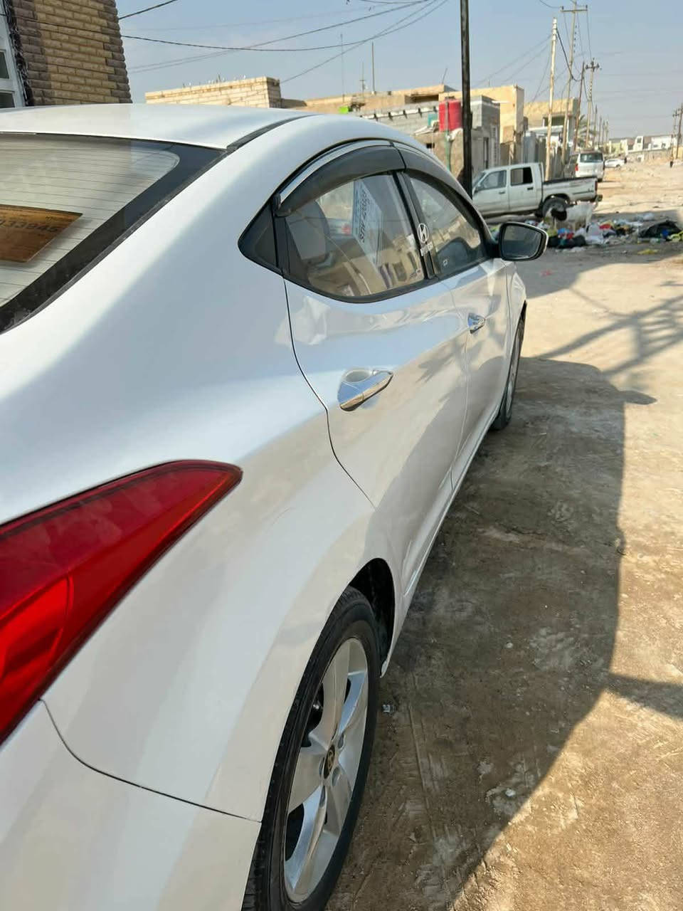 النتره موديل 14 محرك600تبريدوفول سياره نضيفه وجاهزه سعر100 وبيهه حك جيه سونار موضح الكم سياره نضيفه ومال جناي ***********رقم المالك اني  مكلف مكان نجف حي العسكري
