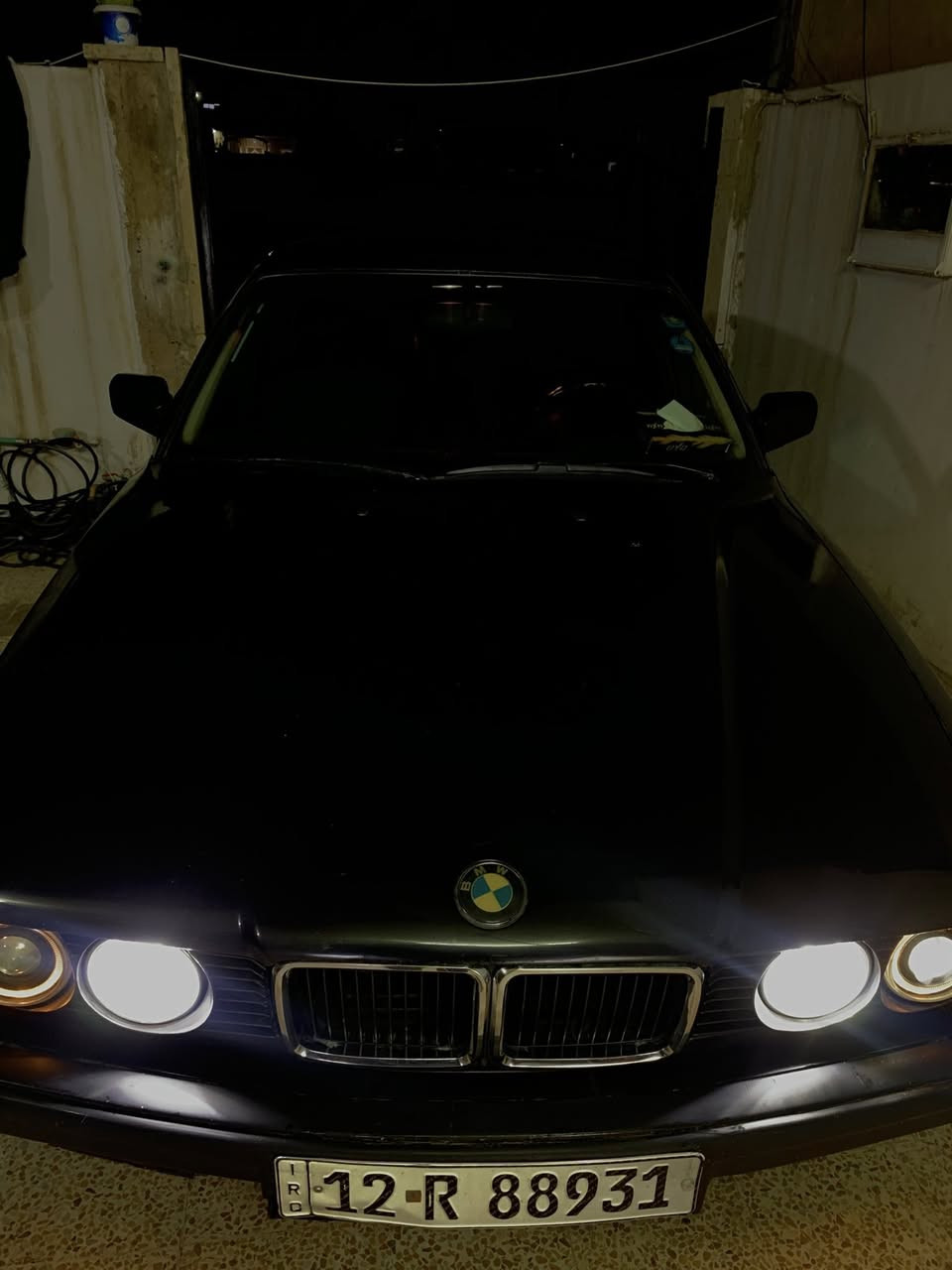 بسم الله الرحمن الرحيم 
BMW 735 المرغوب 
سنوية جديدة رقم نينوى انگليزي 
صافي تحويل من الشرعي 
غرامات صفر 
تبريد قطعتين  شغال ثلج ❄️
بردات خلفي وجانبي وضع شركة 
جامات كهربائي گير توماتيك  
المحرك والگير شرط 
ABS شغال 
كلشي بالسيارة شركة 
طخم امامي خلفي قبل اسبوع شديتو جديد 
طخم تايرات جديد فتحة سقف طگتين  ...
صبغ حزام جمالية بسبب التقحيل فقط 
مصرف ربع ماتصرف عالسياره .
السعر (٥٥) قفلو من الاخير 
الرجاء الاتصال عالارقام لان مامتواجد عالفيس 
(***********)...(***********)
