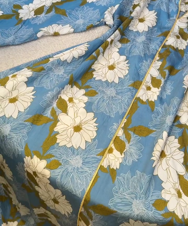 الـسعر13الف💛🌼
القياسات(L,xl,2x,3x)

للحجز و الاستفسار التواصل على الأرقام واتس اب 
***********
***********
***********
***********

توصيل بغداد  5000
توصيل محافظات  5000
