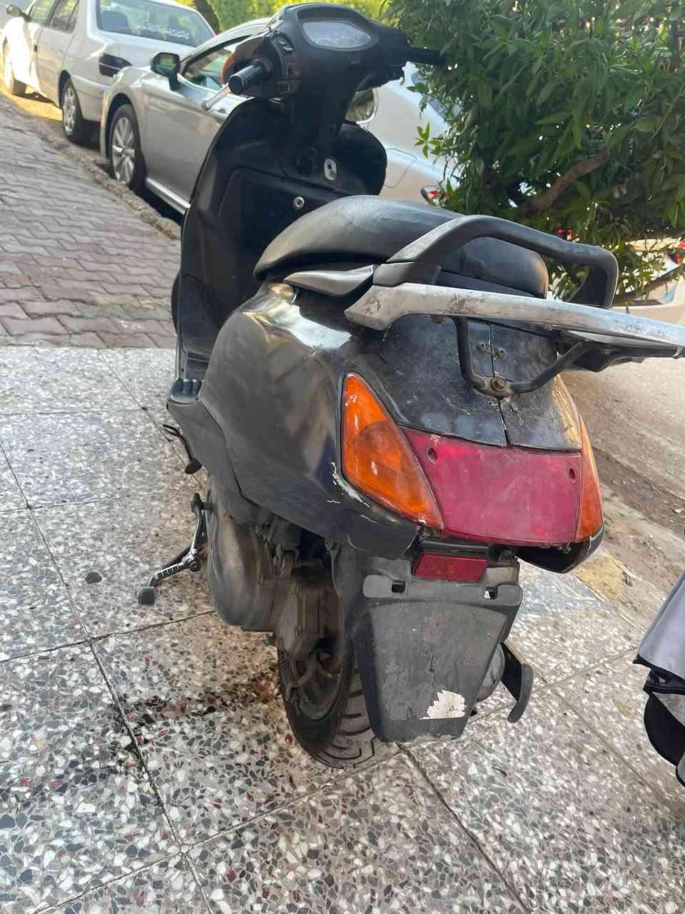 سبيسي ياباني عاطله الكابريتر مالتها
ويرادلها ترتيب اني ماعرف بيها 
السعر 150 بيها مجال بصيط 
بغداد شارع حيفا 
***********

