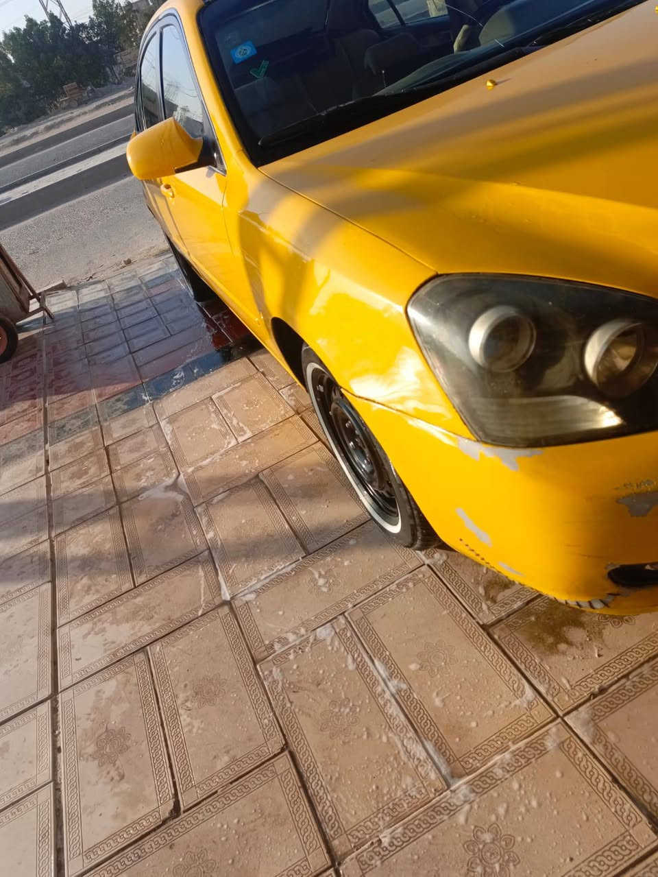 سلام عليكم
كيا اوبتيما 2008 وارد امريكي 
رقم بغداد انكليزي 
ضربتها حوض السبير برانكيت سليم 
تخم تاير حداديه باتري كهربائيات كله جديد 
مكاني ناصريه مركز 
***********
مكلف ب نشر وهاذه رقمه صاحب السياره
