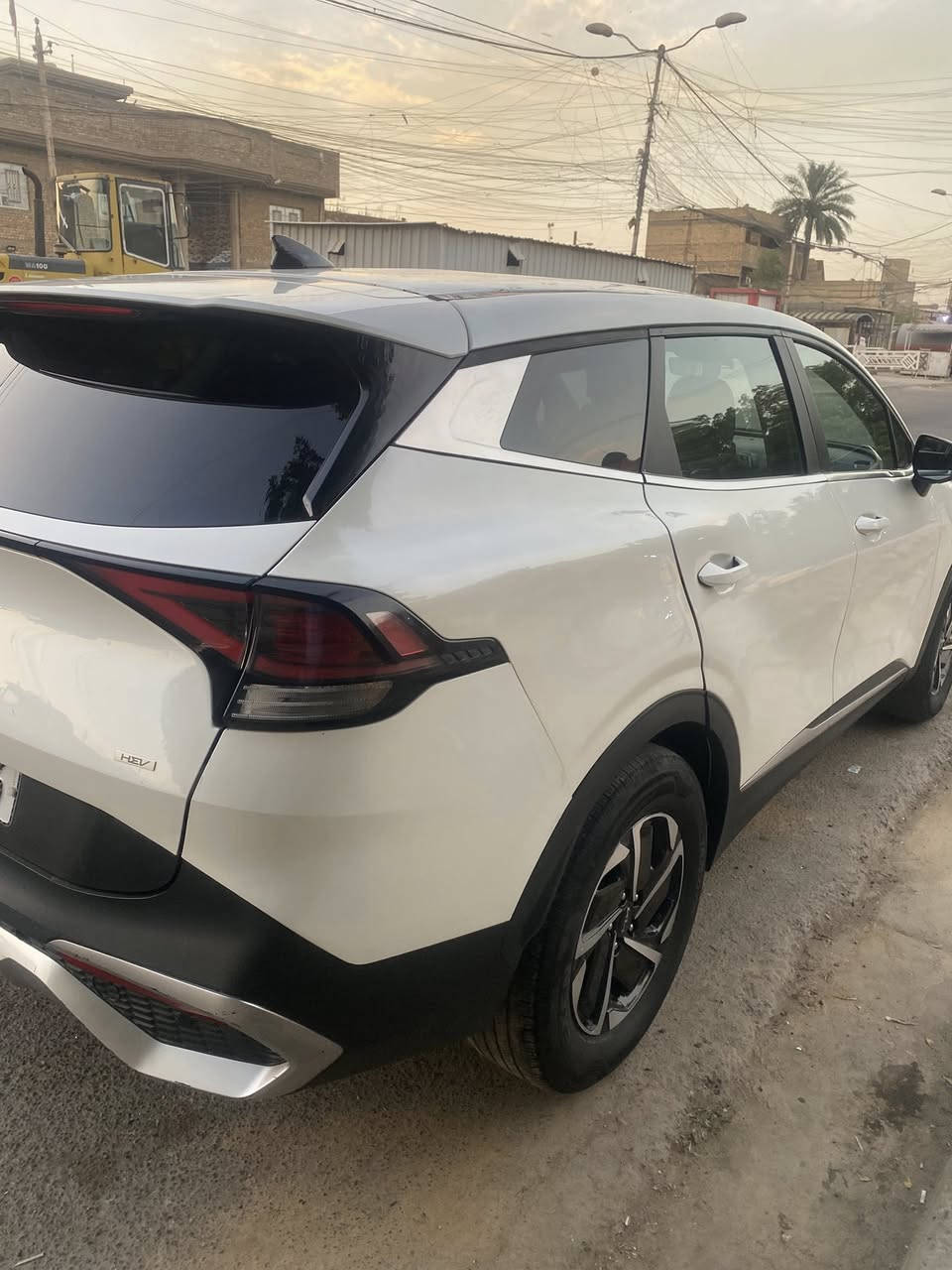 سبورتج مديل 23 هايبرد امريكي بيع او مراوس بجم كبس بيها صبغ صفحت اليمنه مع التكمه بدون دواخل ولجاملغ مال السايق بي صبغ السياره ما بيها اي تبديل القماره بيها بارد السياره كامله وبدون نقص مواصفات عاديه سويج سعرها 155 وبيها مجال لاستفسار ***********
