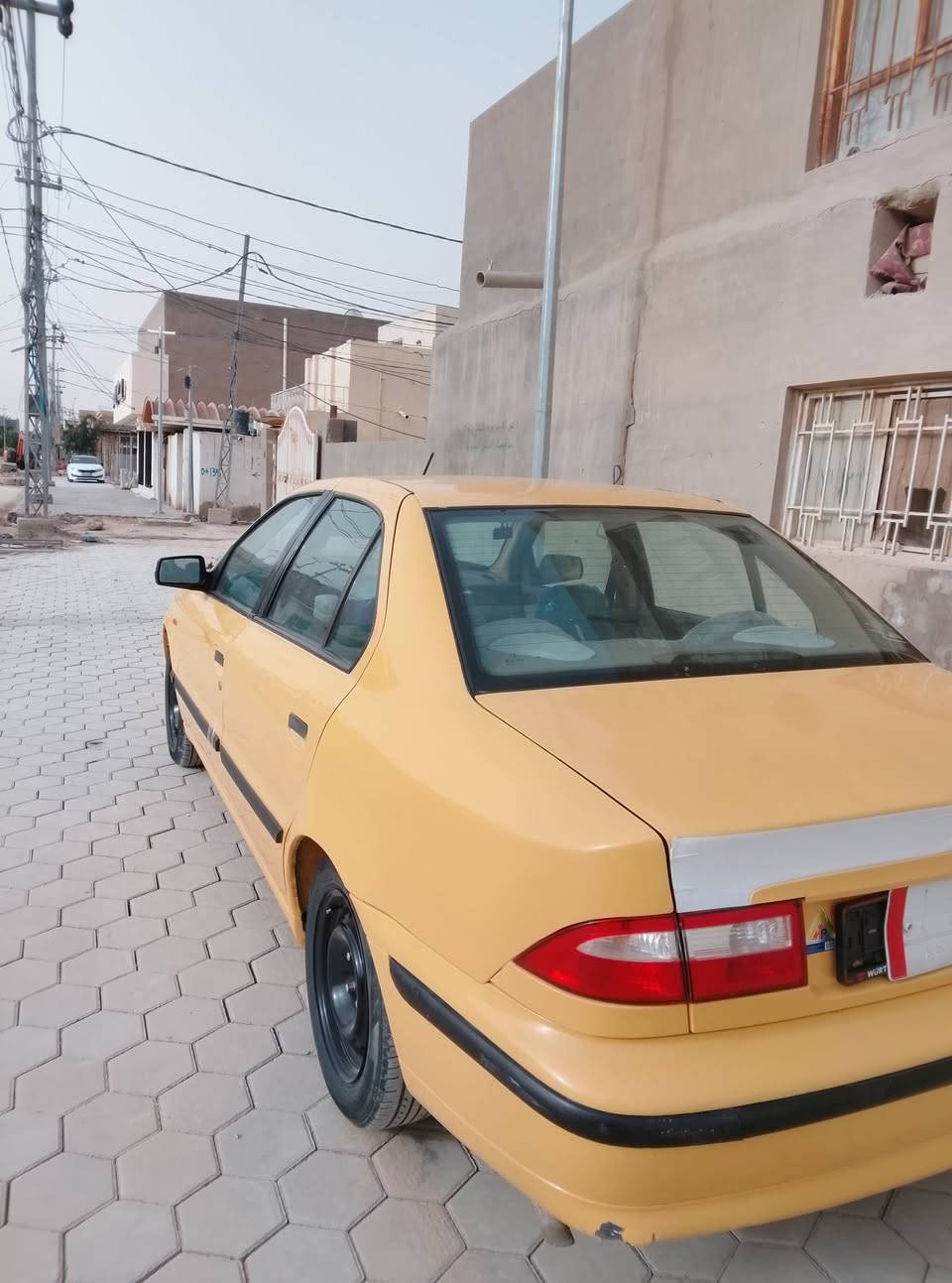 السلام عليكم 
شباب هاي السياره للبيع موديل 2010
محدثه كرستال بيها ضربه من وره ومعمره وضربتها مو قويه كلش خفيفه والسياره حلوه وكاعده مكينتها وكيرها عله الشرط كلش حلوات تخم تاير جواها سعرها ب28 
وهاذه رقمي ***********
