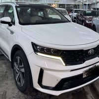 سورنتو ٢٠٢١ • ٦ سلندر • ماشي ٦٧ الف