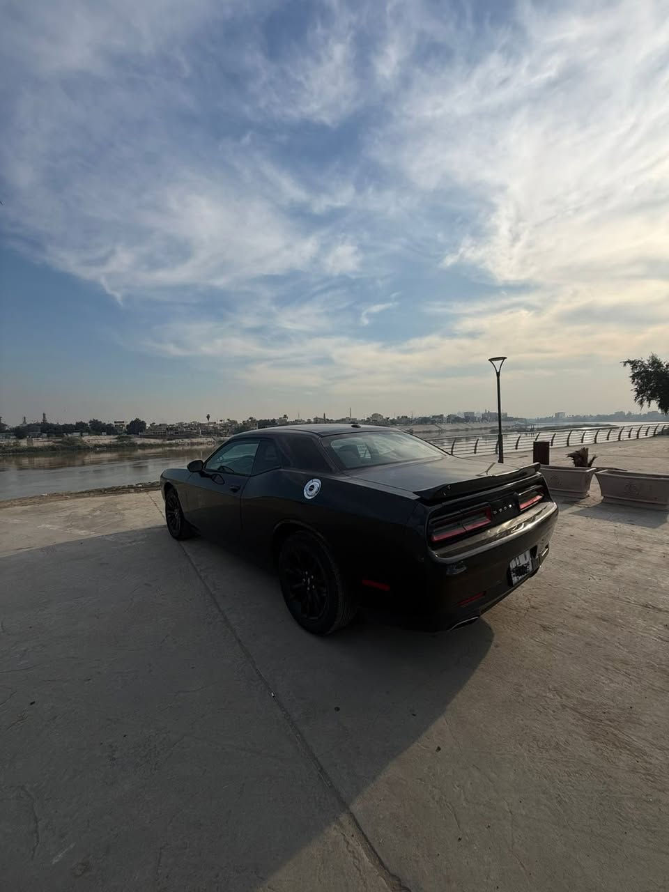 جالنجر للبيع موديل ٢٠١٦ sxt لون اسود
تقرير غرق ٢٠٪؜ 

السيارة خير من الله كاملة ومابيها اي نقص من كل النواحي كير ومكينة كفالة  

راديترات هيمي شادلها 

لايت زنون LED

ويل جديد حجم 18

لوحات جديدة وسنوية بأسمي

دواخل كلها نضيفة وعلى ايدي 

بيها كم شخط بسيط بالباب بصف السايق والجاملغ 

وبيها تبديل تبديل جاملغ ايمن و دعامية امامية وبارد شبر جوه قبق البانزين وبس والسيارة مرتبة وكاملة تاخذها ماتصرف عليها دينار

السعر١٤٣ وبيها مجال قليل مو شراي لا تكسر بحلال العالم 

***********
