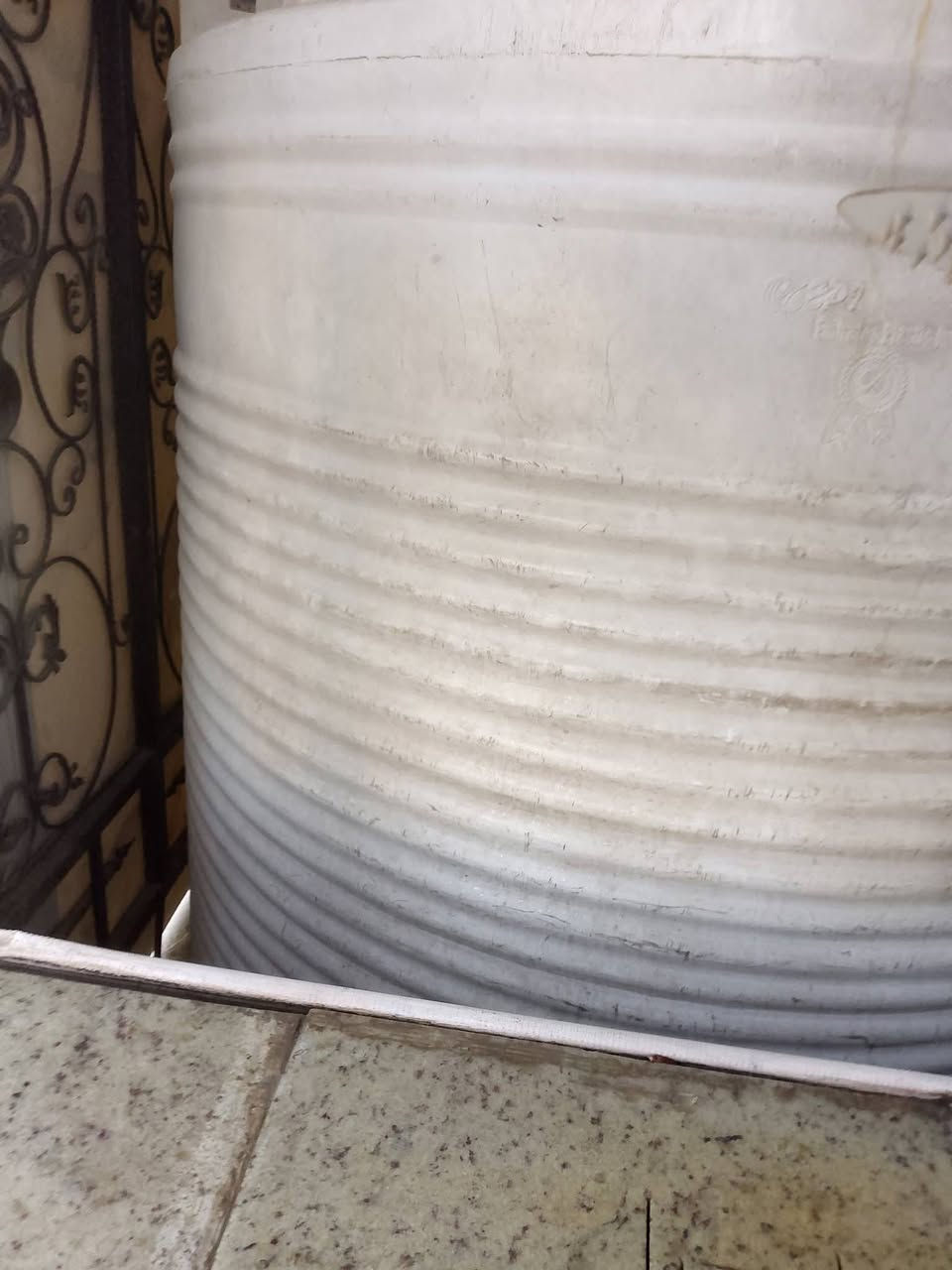 السلام عليكم عندي محطة جاهزه
من كافه الملحقات
تانكيات عدد 2 ابو الخمس تالاف
املاح 9-10 بدون غسل
زائد ميز مع العارضع مال دبات
سعر المحطه 20 او بيهه مجال بصيط
مكاني بغداد البياع 
للاستفسار عله الرقم ***********
