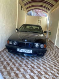 بي ام ٥٣٠ • ٨ سلندر • بلدروز