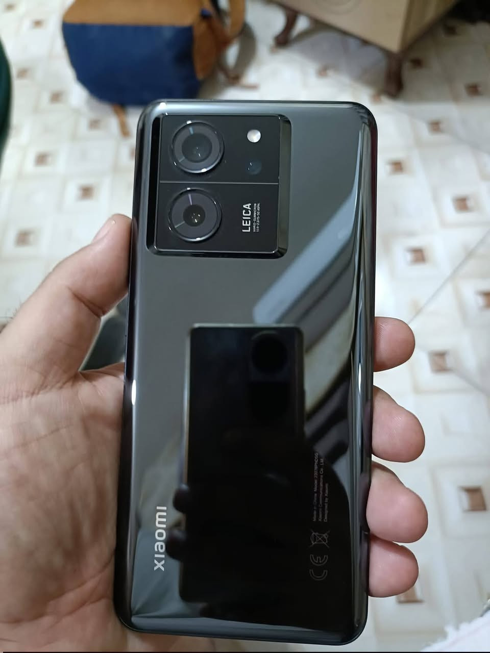 سلام عليكم للمراوس
شاومي 13 تي / اخو الجديد كفاله عامه من كلشي 
نضافته 100% ما داخل اي صيانه أو تصليح ع الفحص
ذاكره 256 و العشوائيه 8+8 
معالج 8200-Ultra ببجي 120 فريم 
شاشه 144 هرتز
اخوان الجهاز ويا فقط الشاحنه اصليه  و الكفر مالته
/ و السعر 290 ألف نهائي
مكاني بغداد العامريه / رقم الواتساب فقط *********** واتساب
