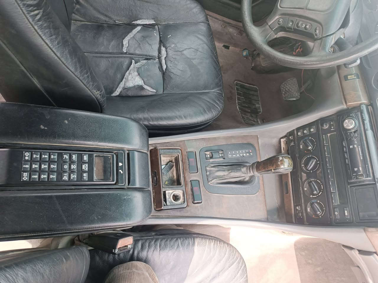 للبيع خفاش موديل 95حجم 730ثمانيه سلندر سعرهه 33وبيهه مجال قليل مكينه وكير شرط رقم بصره سنويه منتهيه بيهه ضربه كدام ومصلحه صبغه جديده مامبولشه بعدهه حداده حلوه بيهه ملاحضات لأن واضح السعر لأن الخفاش الجديد من 75ونته صاعد لل 140وحتمال أزيد اروحلك فدوه لاتعبني بلعمله تفيدك اخذهه ماتفيدك اتركهه لغيرك العنوان بصره زبير ***********
