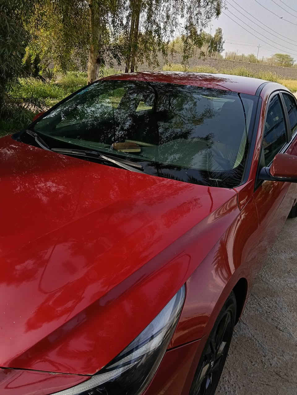 سلام عليكم شباب النتره موديل 2021 وارد امريكي حادثا جاملغ وبنيد جهت اليمنه وبيه طخات خفيفه السياره جاهزه بصمه كير محرك تبريد صدر يعني كفاله السعر 123 وبيه مجال الشراي يتصل ويدلل الرقم *********** مكان السياره بغداد قرب حي الجهاد منطقة المكاسب
