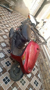 دراجة فراشة فحل للبيع بدون الدراجه طافيه ما اعرف شنو مشكلته ب100 قفل ل...