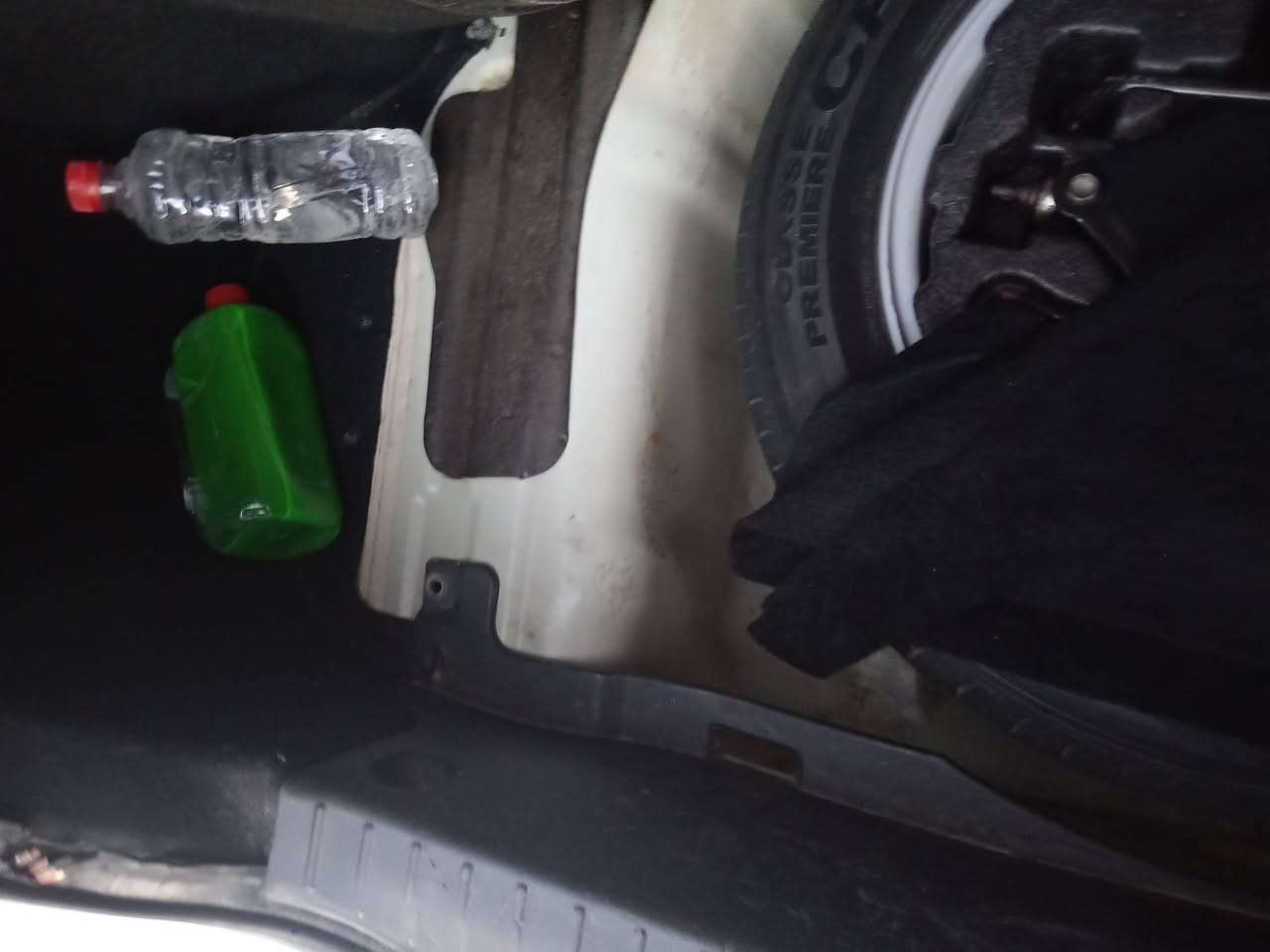 السلام عليكم سيارة كيه اوبتمه 2012رقم اربيل با سمي سياره جاهزه بكل نواحي تخم تاير ***********جديد تبريد تدفه شغال سيارة خليجي العنوان بغداد الشعلة
