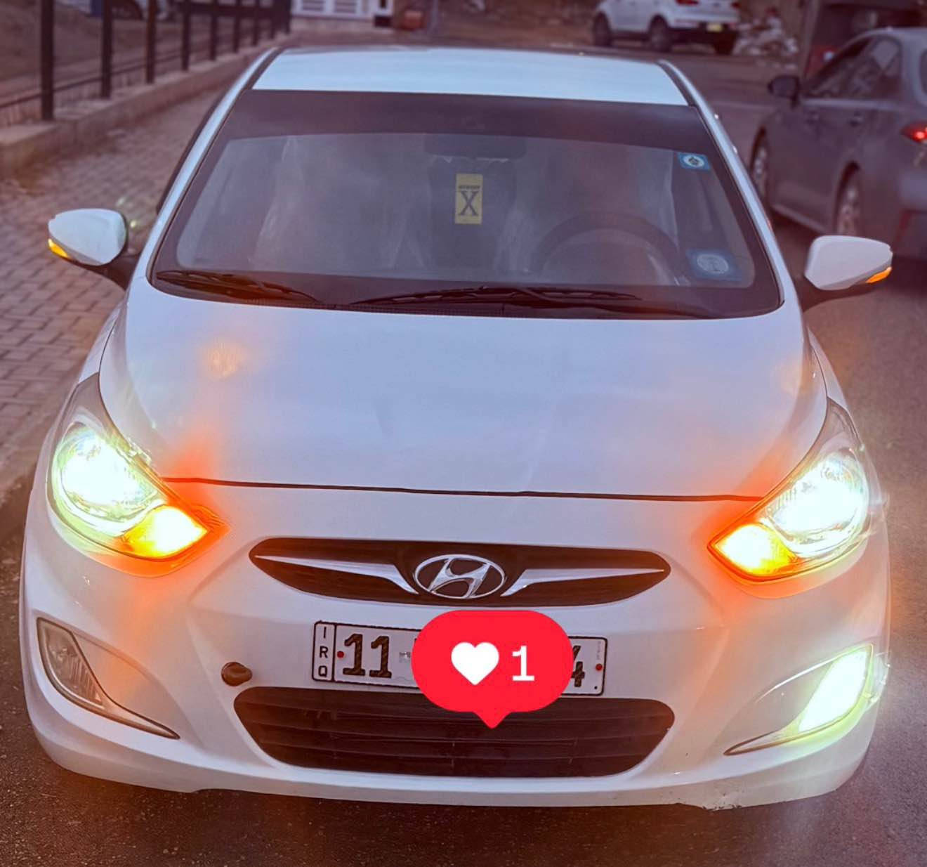 اكسنت خليجي ٢٠١٣ الشركه العامه
محرك دوش ١٦٠٠ سياره نظيفه وجديده  صدر وتخم تاير وتبريد السياره بيها صبغ الهلال الخلفي جوه قبغ البانزين فقط
السعر ١٠٦ بيها مجال بسيط
رقمها بغداد بسمي في حي الاعلام
*********** بغداد, العراق
