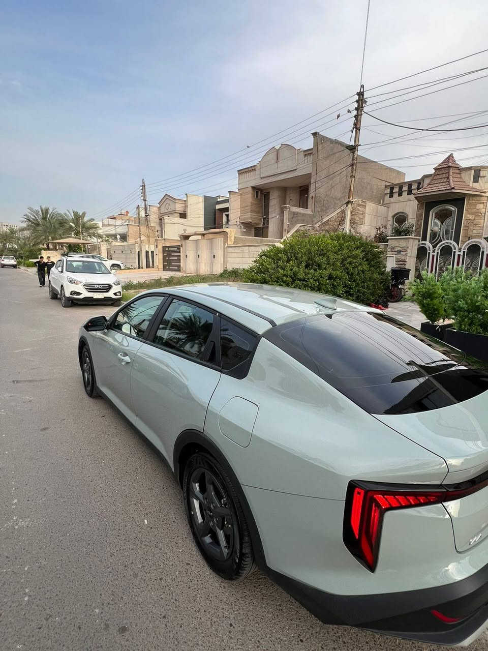 سياره k4 موديل 25 ماشيه 5 آلاف بجم كبس حادثها خلفي خفيف سياره بدون ايرباك فول مواصفات  رقم اربيل باسمي فول عده الفتحه مكانه بغداد الدوره الاستفسار ***********
