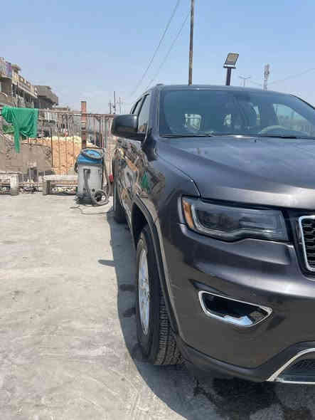 السلام عليكم 
جيب 2019 كراند شيروكي وارد امريكي حادثه بنيد مبدل وخشم الجاملغات الاماميه مصبوغات فقط  داخل اسود مكينه ٦ سلندر 
كير مبدل جديد صدر خير من الله تايرات جدد تدفئه تبريد رقم بغداد بأسمي تحويل مباشر  عنوان السياره بغداد مدينه الصدر قطاع 77 ماشيه 105 الف ميل السعر 240 ورقه وبيها مجال 

للاستفسار اتصل ع الرقم *********** 

ملاحظه غير متواجد ع الفيس شراي اتصل ع الرقم
