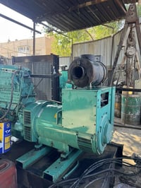 كمنز 5 ونص كمنز 5 ونص للبيع شغاله سعرها 75 ورقه توليد 400KAV  اذا تريد...