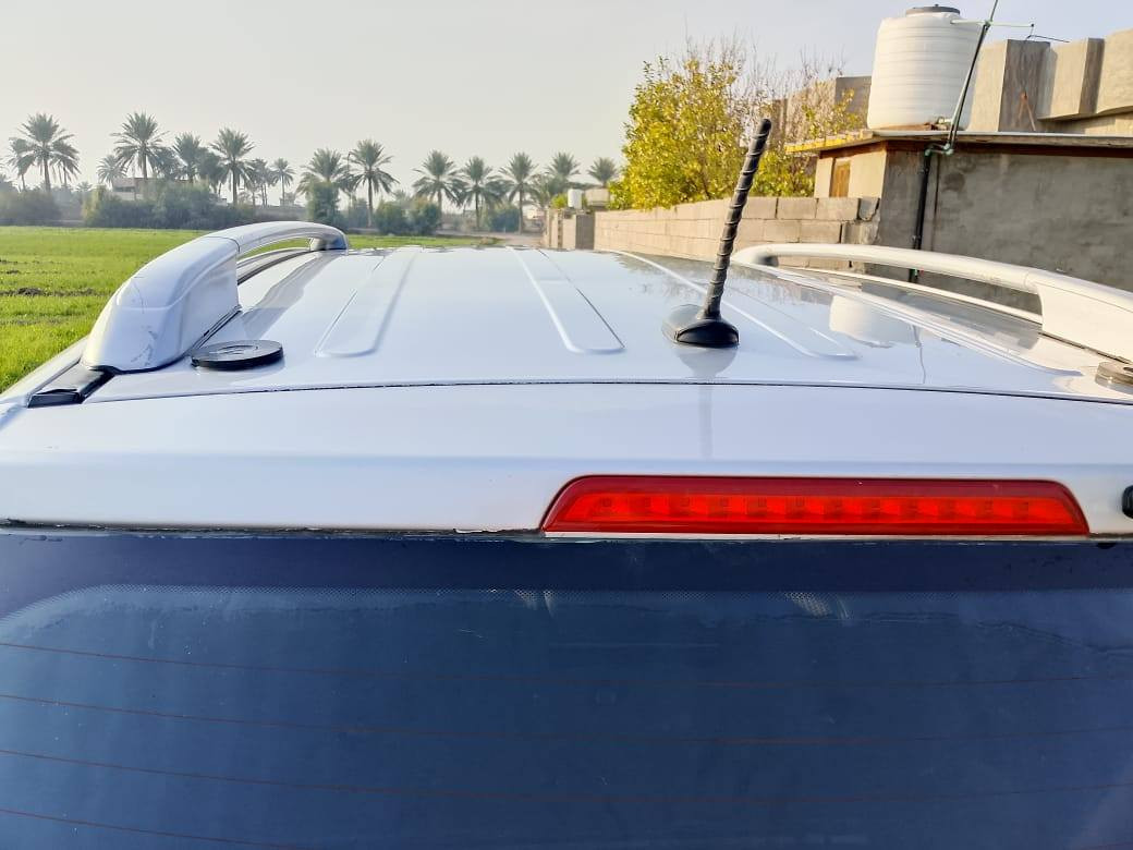 للبيع كيا سورنتو
امريكي 2012 
محرك 4 سلندر دوش 
باسمي تحويل مباشر 
حادث بجم بدون دواخل 
السعر135بيها مجال 
تبيريد شغال 
مكان السياره بغداد الرضوانيه قرب جامع المدينه المنورة 
رقم انبار انكليزي
*********** /***********
