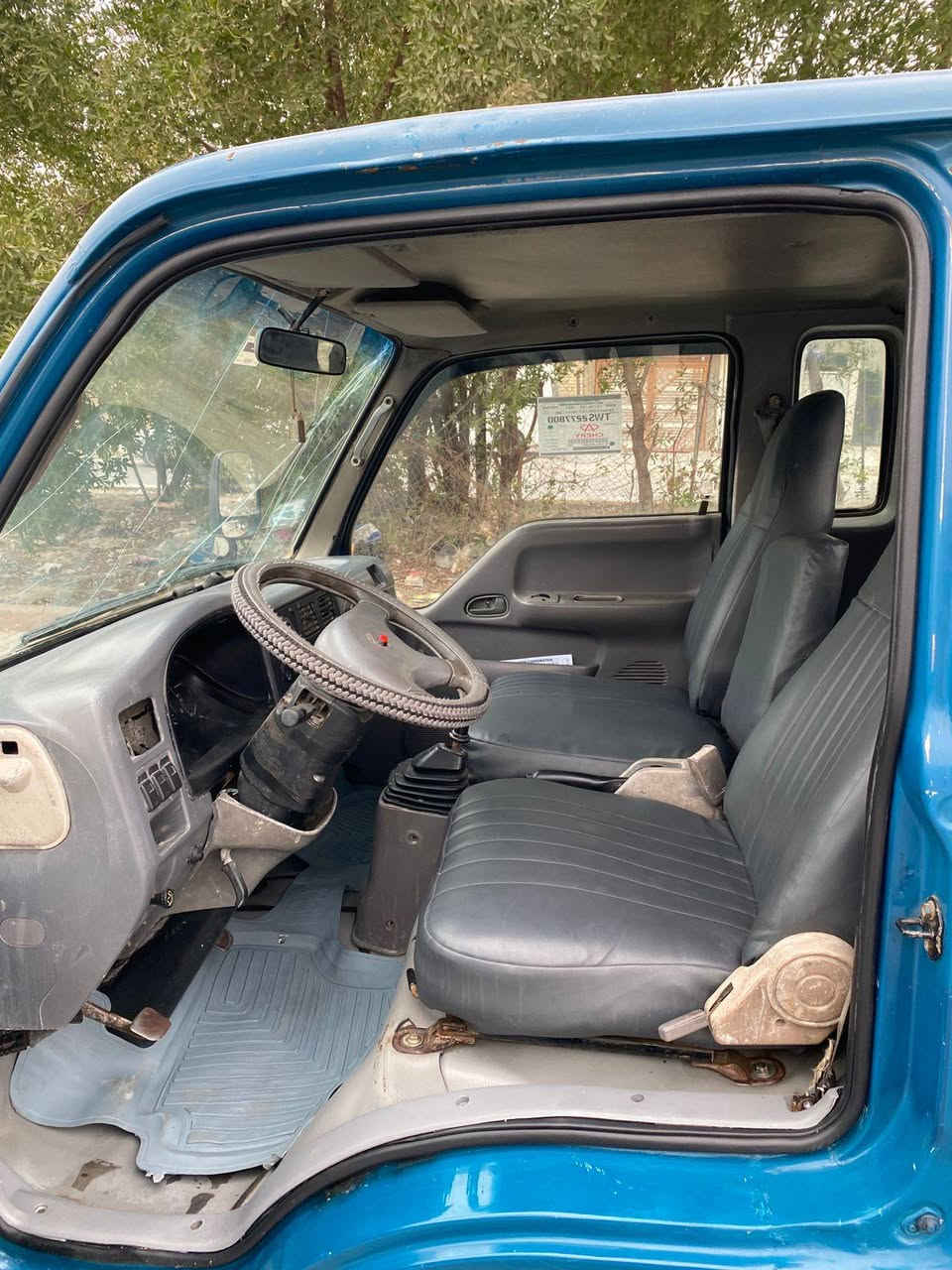 سلام عليكم.   كيه اللبيع.  فنتيره. قلاب.  مديل 98 رقم دياله. مشروع وطني.  إلى 28.  صبق حزام الجماليه.  مكينه.  وكير واكسن.   وشاصي خير من الله.     تخم تاير. جديد.    كهربائيات شغاله.    تحويل مباشر.    ثاني يوم.     دواخل حلوة.     محجر حلو.      صدر امامي وخلفي جديد.    سياره  جاهزه. من كلشي.   السعر 60وبيهه مجال. الطيبين.  الستفسار علا رقم الهاتف *********** المكان بغداد الشماعيه
