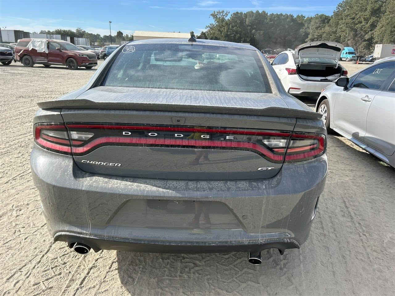 جاجر مديل 23 جي تي 
حادتثها بنيد مبدل وصبغ جاملغ بدون تبديل بيهه تصليح بخشم الشاصي بصيط
ماشيه 42 الف
مواصفات سوبر تراك  
السعر 240 
***********
