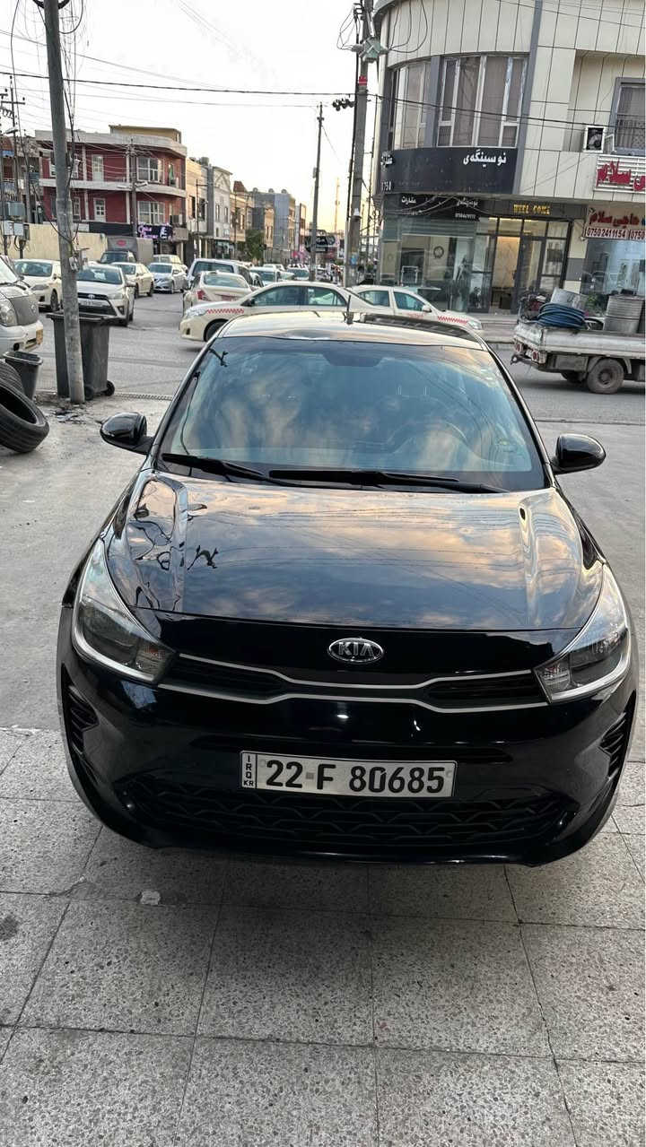 كيا ريو kia rio 
موديل ٢٠٢١ وارد امريكي 
مواصفات 
شاشه تدعم ابل كار و اندرويد واير لس 
كامرا خلفيه
مود سبورت 
مانع انزلاق 
تحكمات ستيرن 
ماشيه ٢٥ الف ميل 
سياره بدون صبغ بدون دواخل بدون ايرباك 
فقط جاملغ سكن تعديل
بيها طخه بسيطه بل سقف و بنيد ما معدل مثل ما موضح بل صورة اثر حادث امريكا 
سياره حيل حلوه و نضيفه
السعر: ١٢٦$
للتواصل/*********** 
مكاني اربيل أربيل, العراق
