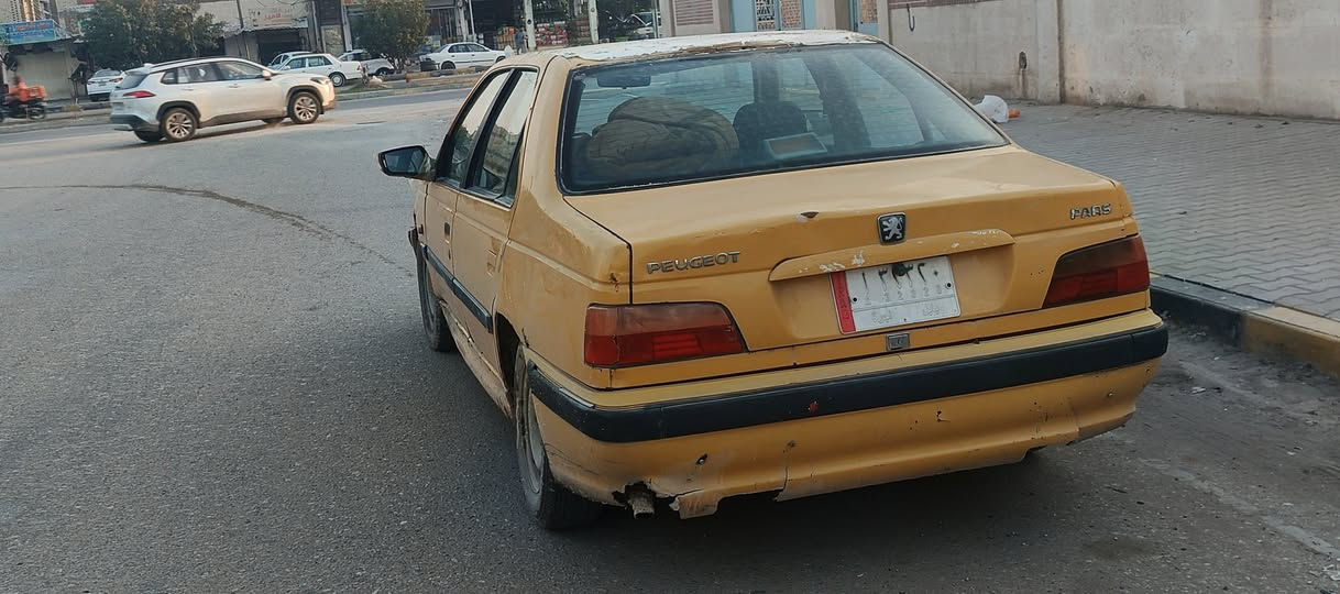 السلام عليكم بيجو بارص مديل ١٥ بابل ألماني 
السيارة كير مكينة جدد تخم تاير السيارة خير من الله
السيارة معروضة بل نجف السعر ١٧ ورقة وبيهة مجال 
السيارة بلا راعي(( انا مكلف بل نشر)) 
اتصل على صاحب السيارة ‏‪***********‬‏
