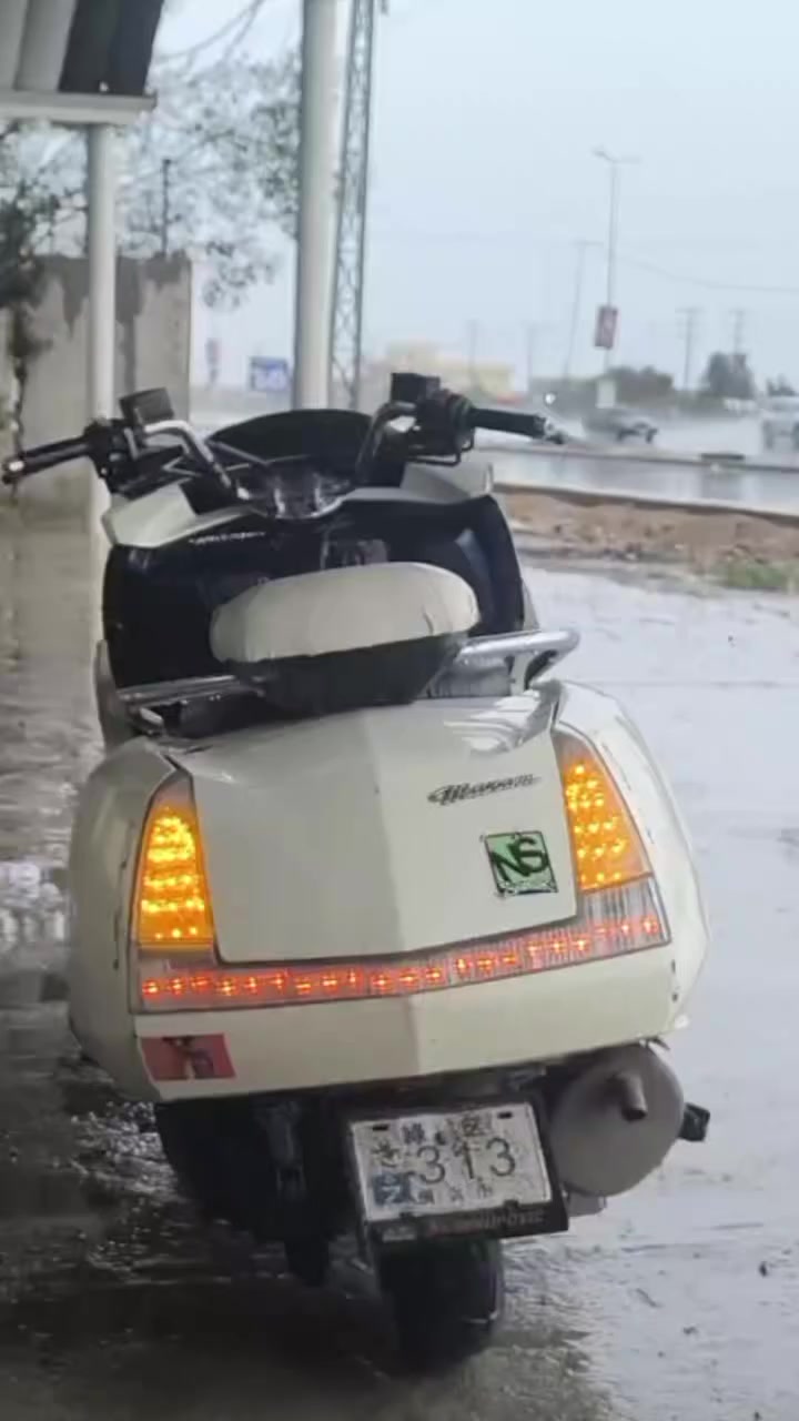 سلام عليكم لبيع مكسام مكينه مكفوله ولباقي كبال العين بجم تزويد ويله نيكل دبلات نيكل تايرات كهربايات كله شغاله سعر 850 وبيه مجال


**إذا كنت صاحب هذا الإعلان وتريد حذفه لأي سبب، رجاءا أرسل رسالة إلى الدعم الفني**