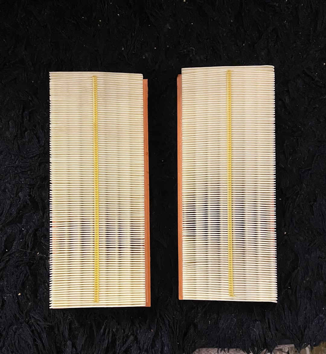 فلاتر شوتة مارسدس S500 نوعية ممتازة جداً ورقهن ألماني 
يرهم S من موديل 2012 الى موديل 2017 
يرهم CLS 550 
يرهم E550
يرهم ML500/550 
يرهم GL500/550 
انشدن يومين عل السيارة وفتحتهن 
ماخذهن ب 30 ألف
اللي يفيدنه يتفضل ياخذهن ب 15 ألف 
واذا ما عنده بلاش 
بغداد 
***********
