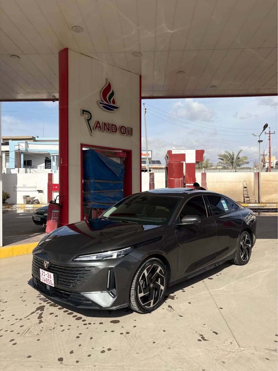 السلام عليكم للبيع شانجان ايدو بلص 2025
-موصفات فول الفول 1/1
-ماشية 22 الف كيلو متر 
-ردار امامي
-اربع كامرات 360 درجة
-سيارة بوانرما
-مراية كهربائية
-يدات الباب كهربائية
-كشنات جلد وكهربائي وتدفئه وتبريد
-قطعتين تبريد
-شاشة ايباد
-نظام ايكو سبورت نورامال
-البارك وهندبريك كهرباء
-شحن لاسلكي
-داخل وكشن لونين كولد وزيتوني
-وكامرة داخل سيارة
-صندوك بصمة
-قياس نباضات قلب
-تحكم شاشة عن بعد ب اشارات
-بصمة
-خطوط مسار في شارع
-مثبت سرعة
- قيادة ذاتية
-محرك 1.5 توربو
-4سماعات مع كاربلاي واندريود
-لايتات ليد امامي وخلفي

_هذني ذكرتهن نص موصفات وبعد كومة موصفات بيها سيارة موصفاتة متخلص

-السيارة بدون ضرر وبدون صبغ بس بيها رصعتين او ثلاثة 

-السيارة جاهزة وبدون اي نقص وممتعة بالسياقة كلش تجمع بين الرزانه والعزل والقوة والمتانة والمساحة الواسعة والفخامة

—السعر 137$ وبي مجال بسيط

-مكان السيارة كركوك للاستفسار والتفاصيل الاتصال على الرقم او الواتساب فقط:
📞:***********

0️⃣7️⃣7️⃣0️⃣3️⃣1️⃣3️⃣9️⃣0️⃣6️⃣0️⃣ كركوك, العراق
