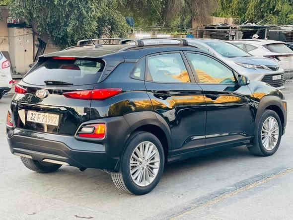 السلام عليكم عندي هيونداي كونا 2021 مواصفات بصمة فور ويل ورادر وتحديد مسار ويل كب كبير تحكم ستيرن كامل لايت لد شاشة كبيرة كمرا دوارة حساس خلفي   داخل لونين حادثهة جاملغ أمامي ايمن فقط رقم أربيل باسمي تحويل ثاني 
ماشية 12000 فقط 
السعر 153
مكان السيارة شقق الصالحيه 
*********** بغداد
