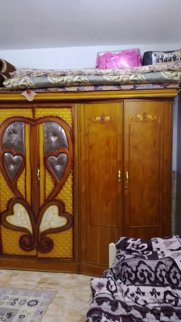 سلام عليكم
غرفه كامله صاج الصلي مستخدمه شي بسيط 

يحتاجلهى بس تلميع وقفاله وهاي هيه الله وكيلك جديده مثل لي بالفيديو.. جربايه موجوده 
اي.... ستفسار خاص وسعر 750 مكاني جلولاء

رقمي ***********توصيل ماعندي وهاي الغرفه كدامك فول
