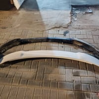 جناح. سبايدر مال سياره جارجر السعر 50 اتصل على الرقم 07744912183