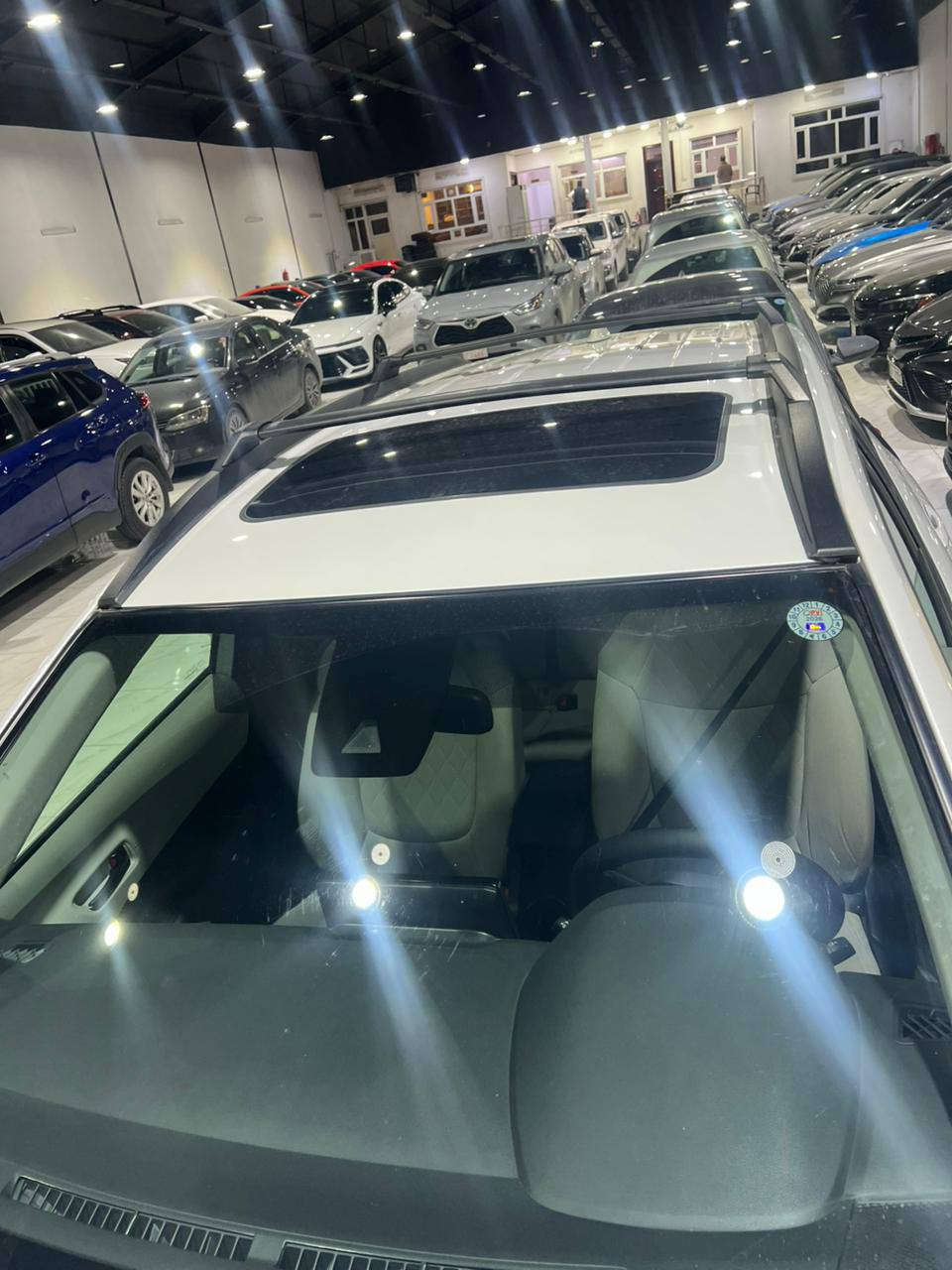 كورلا كروز2022 Le
سلايت بصمه مواصفات المحسن المعروف
داخل لونين 
بس جاملوغ صبغ بدون دواخل بدون إرباك
ماشيه 18 الف مايل السياره نظيفة احلى من الصور
راسل أو خابر وتدلل ادزلك صور حادث
***********
