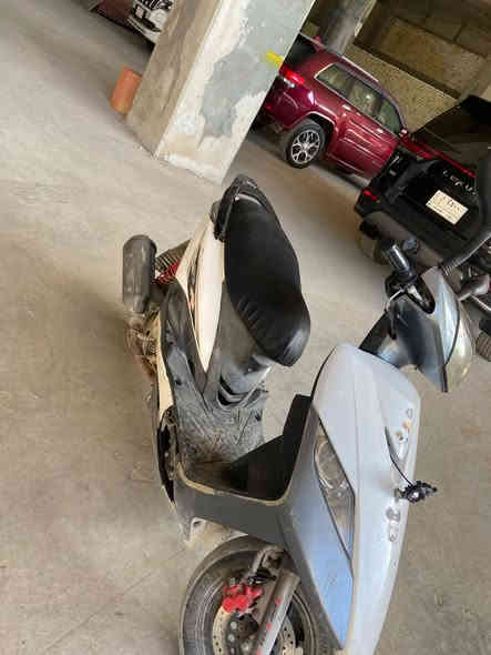 سلام عليكم دراجه ماكس ثعلب الدراجه صارلهة شهر من نازله رمبه جيب الف فيتر وفحص السعر ٦٠٠ *********** اتصال متواجد واتساب
