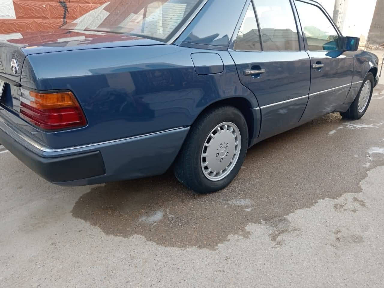 سلام عليكم
مارسدس دب موديل 87 محدثه محوره 2500 مكفوله قواعده لاتعمير ولاخيااس مصبوغة جماليه رقم بغداد ألماني تبريد شغال داخل جلد طابوكه جام امامي كهرباء جاهزه كير اكسن حداديه بيع فقط بدون مراوس
السعر 70 وبيها مجال قليل
مكان ناصريه مركز
اتصال ***********
