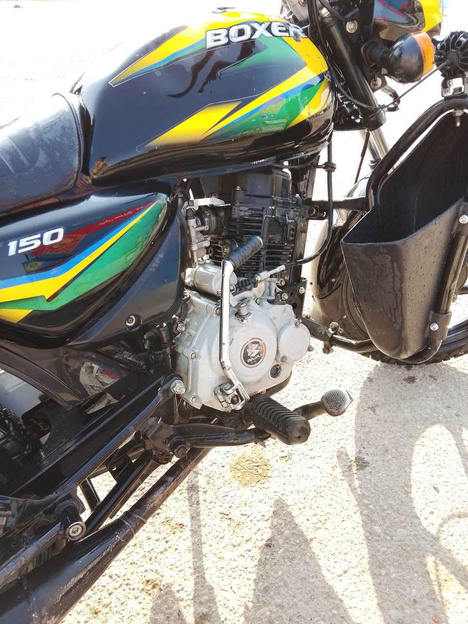 السلام عليكم بوكسر 23 مرقم بس بعدني مامحوله دراجه نفضيه كلشي مابيه فقط التانكي نضرب مطعوج 
ملاحضه مجفت مره وحده سعره 2 مليون وبيه مجال 
الاستفسار...  *********** بي واتساب
