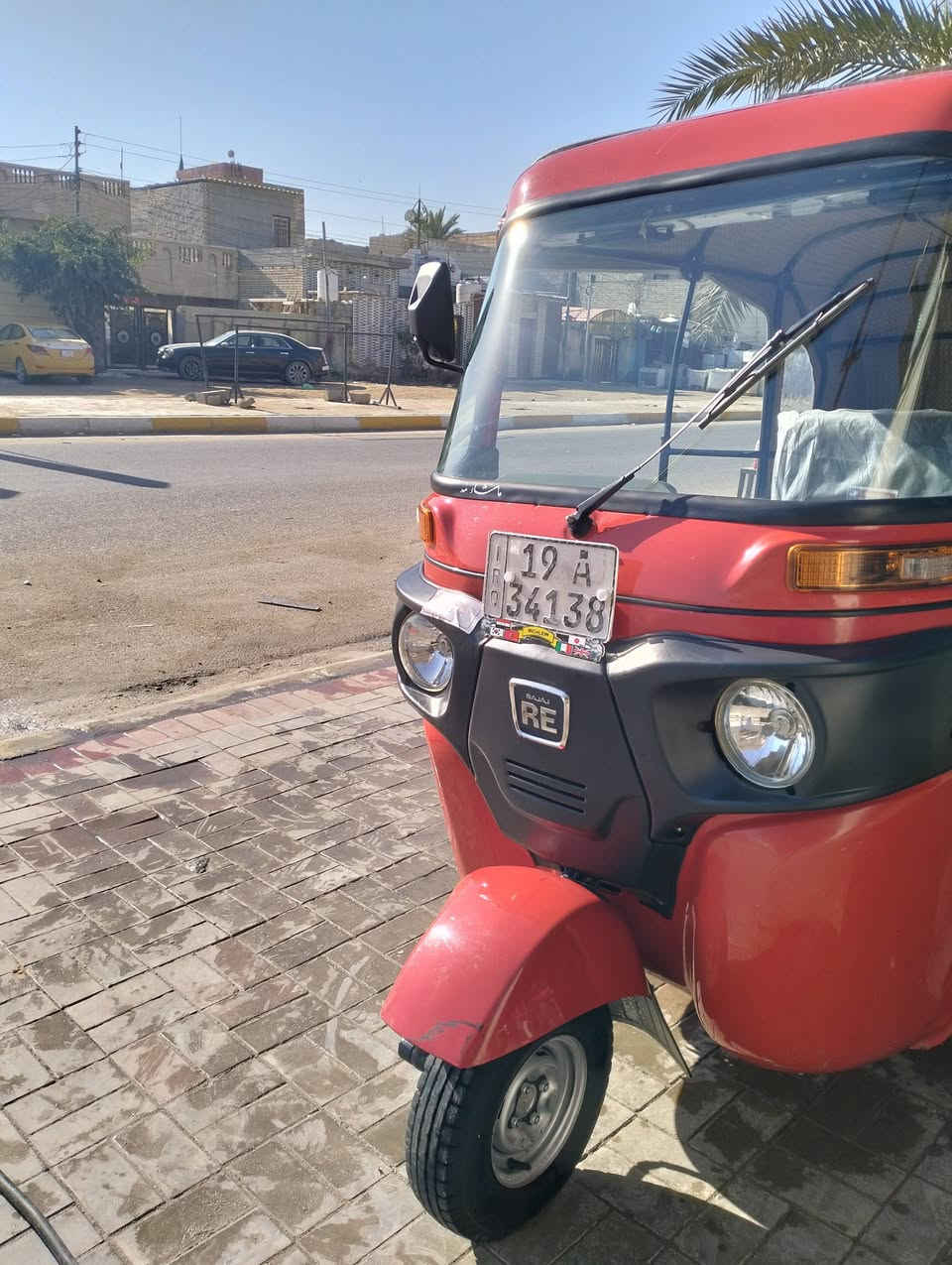 سلام عليكم اخوان تكتك للبيع 23 شهر 11 تكتك رقم وسنويه كربلاء الوحات نكليزي كفاله عامه تكتك من عده رشت صبغ بين كنر وبك ليت بس رش شويه سعر 10250 بيه مجال حك جيه  ***********
