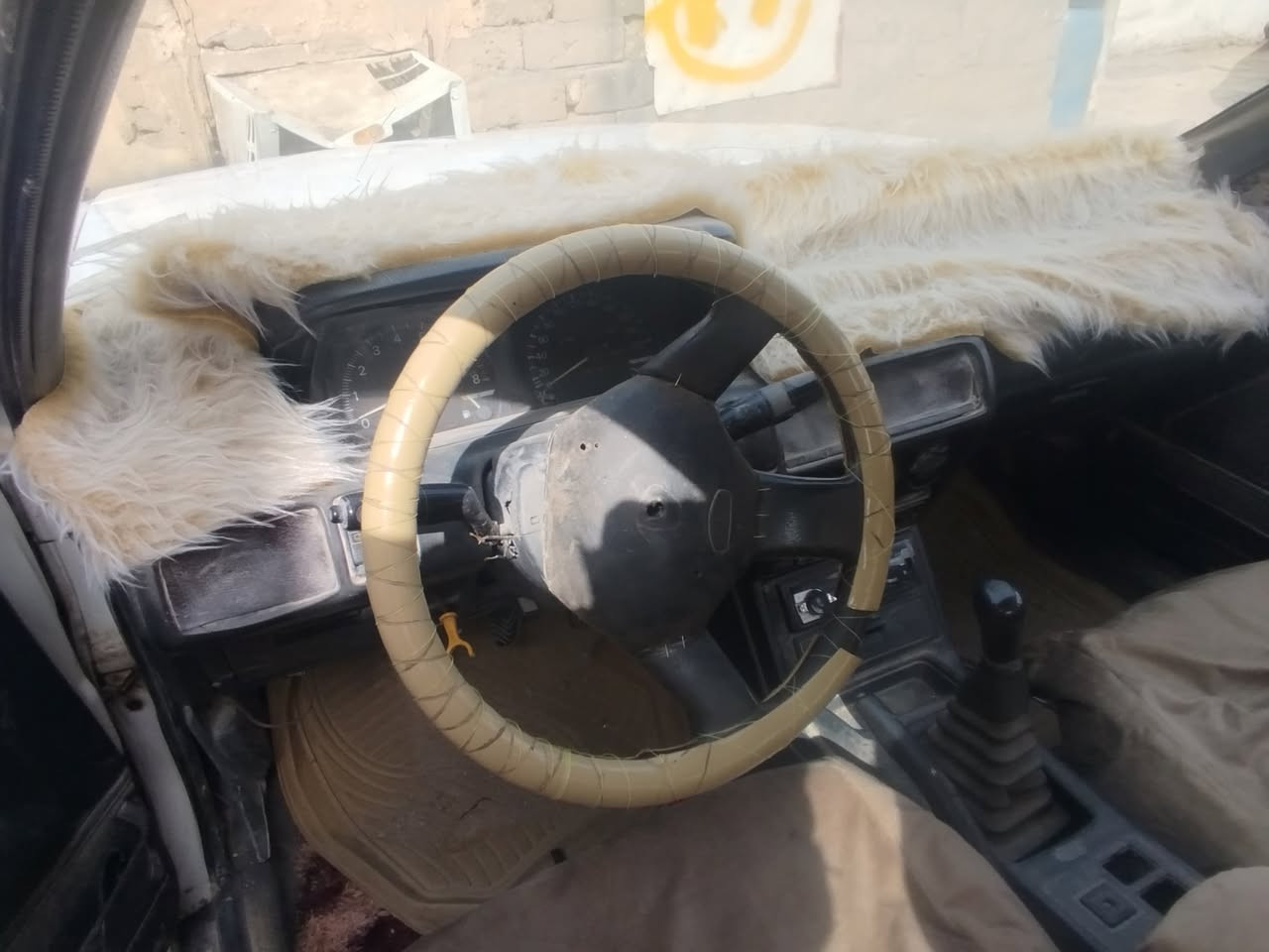 سلام عليكم سياره سياره خير من الله كير ومكينه بشرط
خوان سياره جاهزه  
وراعيها موجود يعني ليمت ما تريد تحول عادي 
سياره كير عادي 
لسعر 17وبيها مجال 
مكاني ناصريه مركز 
***********
