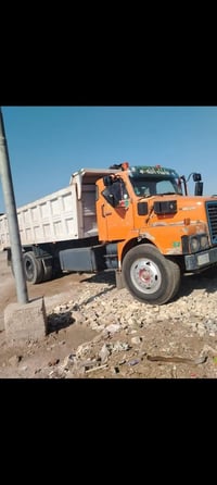 فولفو • شاحنة • مستعجل